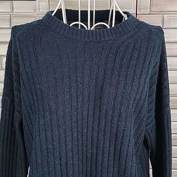 Abercrombie & Fitch Crew neck sweater Size XS - Picture 2 of 11